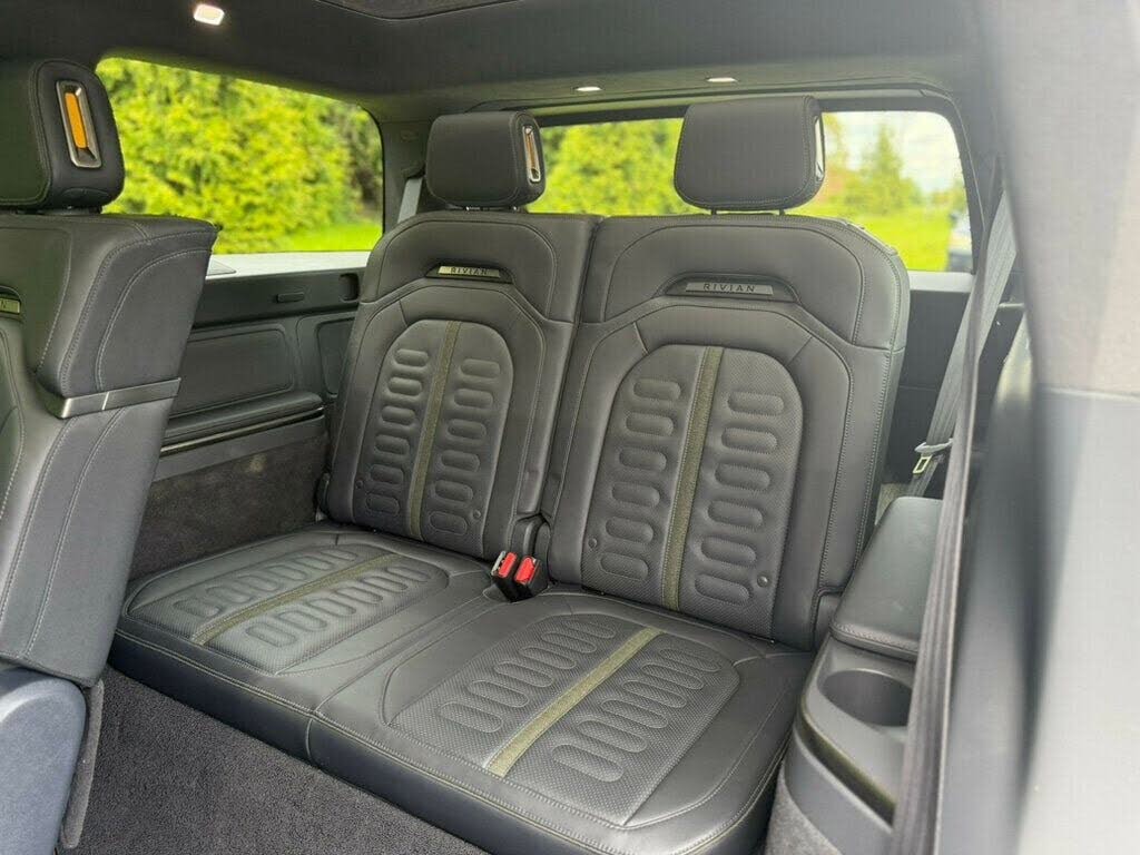 Premium 2022 Rivian R1S AWD SUV with Luxury Interior