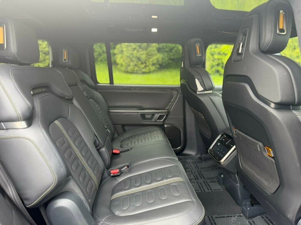 Premium 2022 Rivian R1S AWD SUV with Luxury Interior