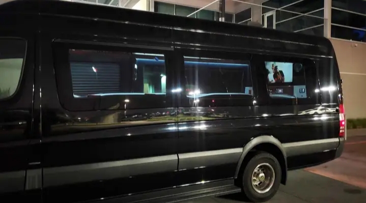 2014 Mercedes Benz Sprinter Van Limo