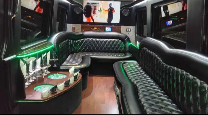 2014 Mercedes Benz Sprinter Van Limo