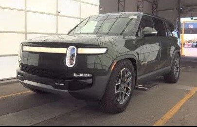 Explore More with the 2023 Rivian R1S Adventure