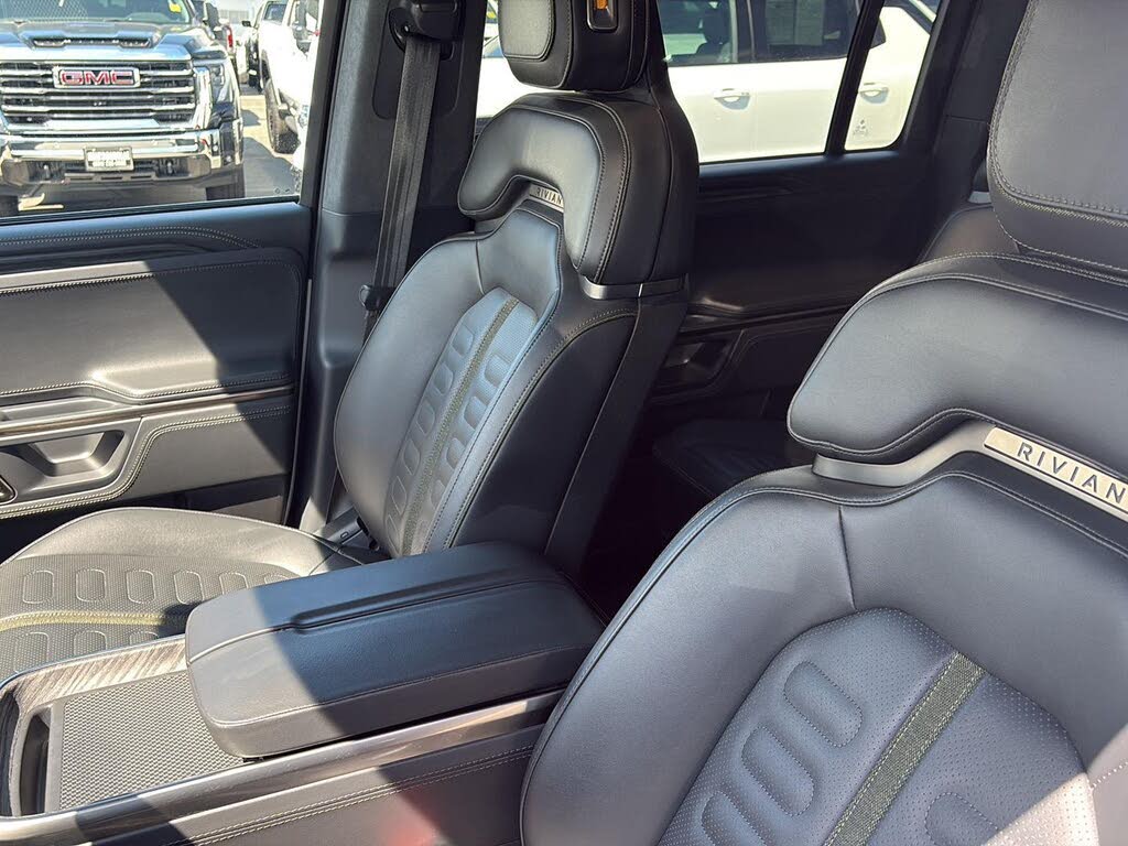 Explore the 2022 Rivian R1S Launch Edition