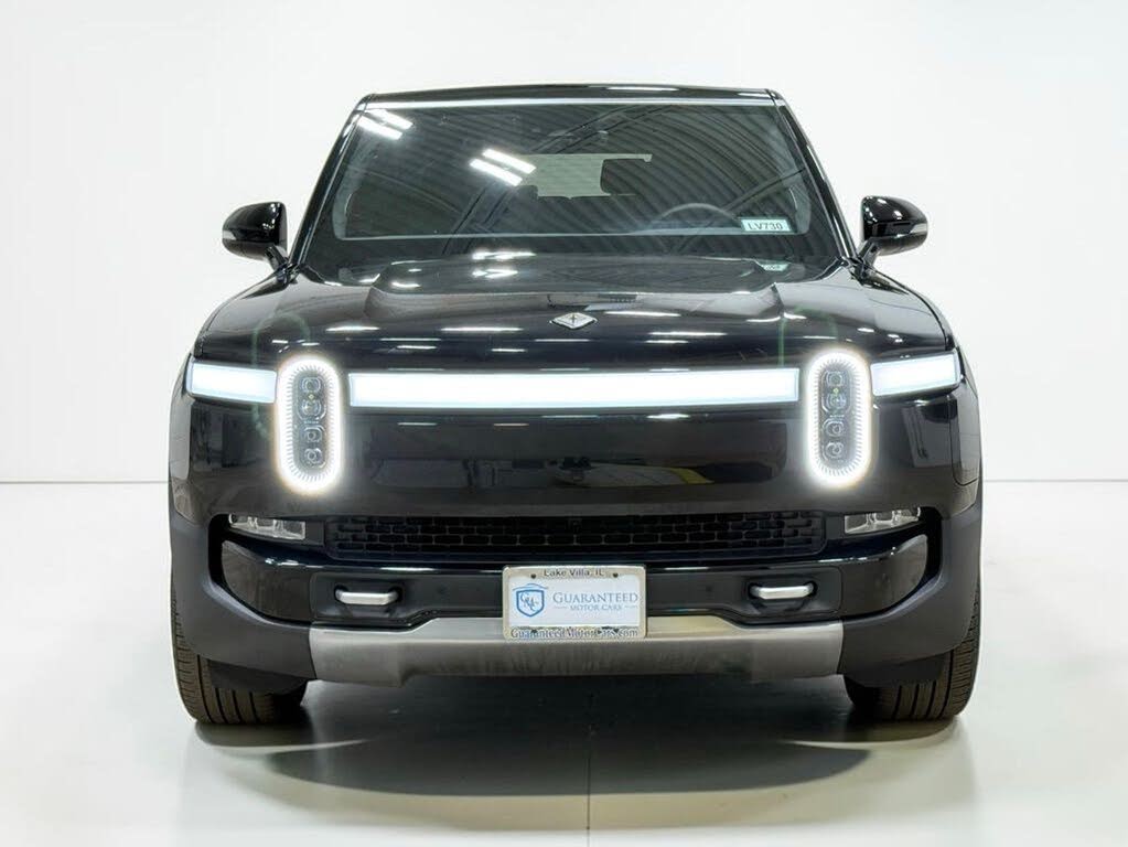 2024 Rivian R1S AWD – Luxury EV