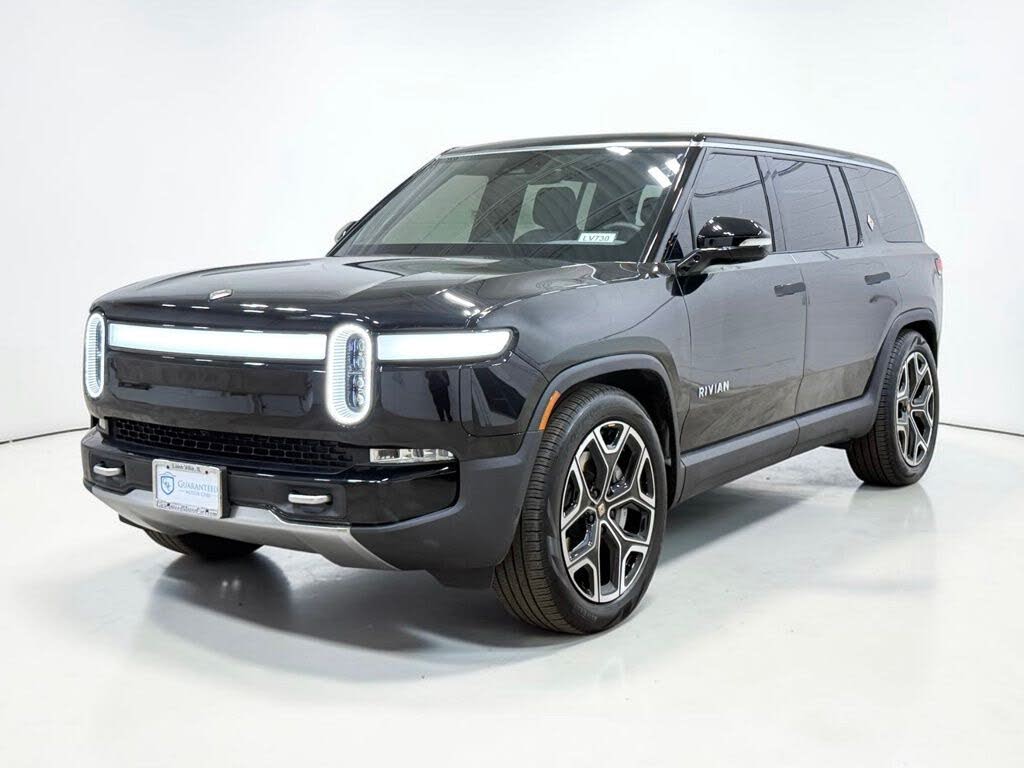 2024 Rivian R1S AWD – Luxury EV
