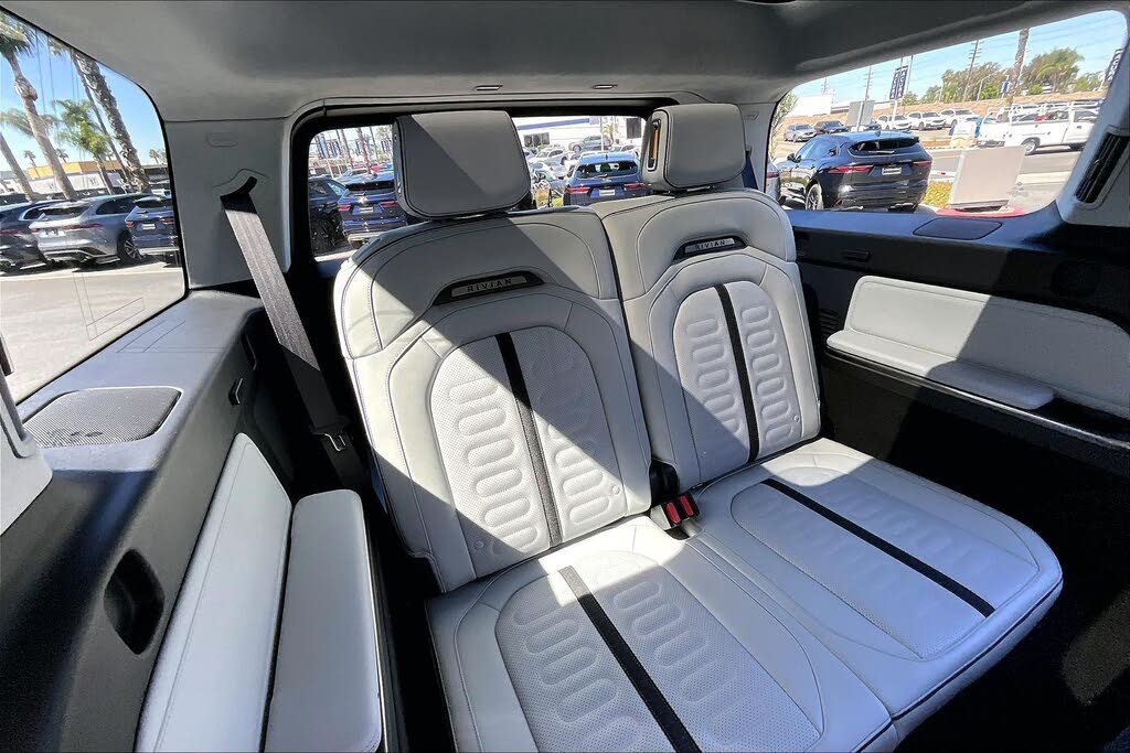 2024 Rivian R1S Adventure AWD –  Luxury EV SUV