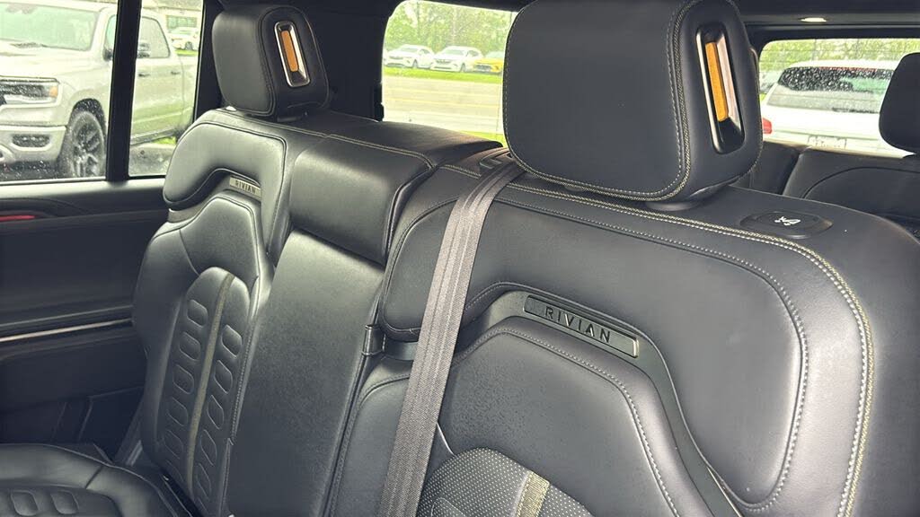 Luxury Electric SUV: 2023 Rivian R1S Adventure AWD