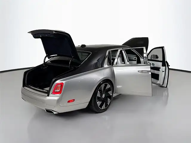 Used 2023 Rolls-Royce Phantom