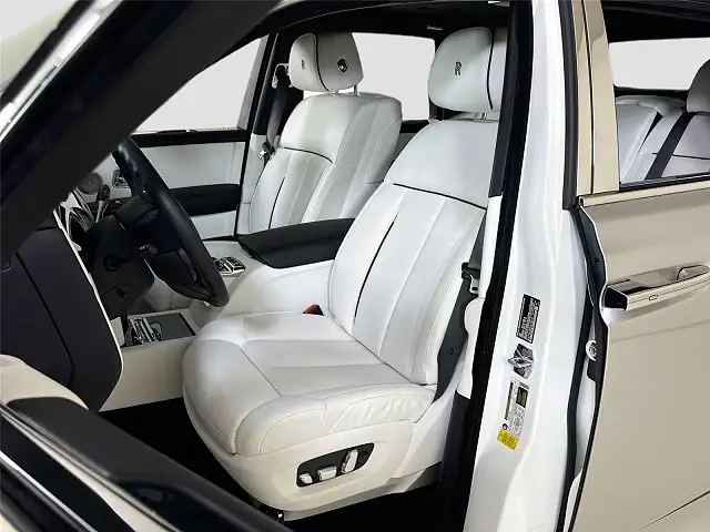 Used 2023 Rolls-Royce Phantom