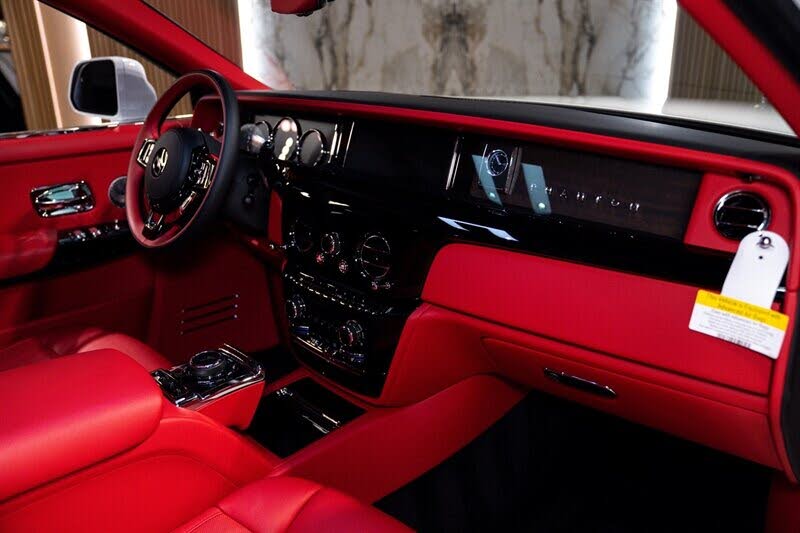 2024 Rolls-Royce Phantom RWD
