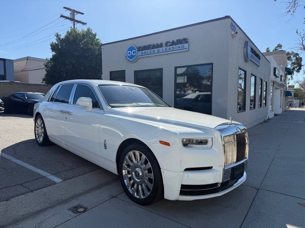 Ultra-Luxury 2018 Rolls-Royce with Low Mileage