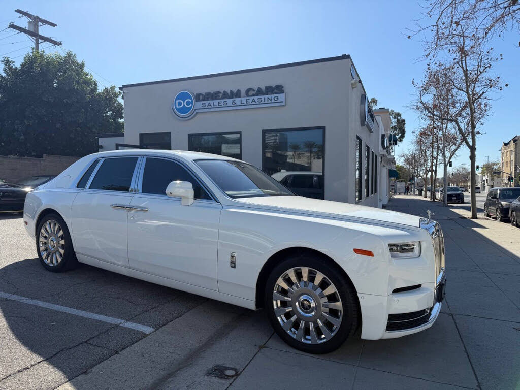 Ultra-Luxury 2018 Rolls-Royce with Low Mileage
