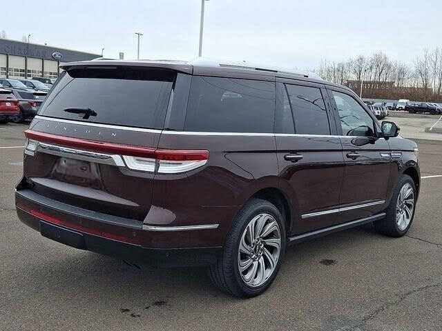 2023 Lincoln Navigator Reserve 4WD