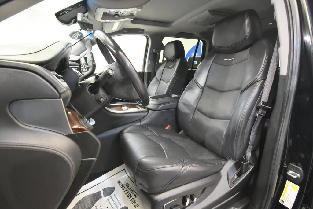 2020 Cadillac Escalade Premium Luxury