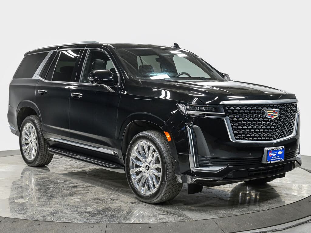 Explore the 2023 Cadillac Escalade Premium Luxury