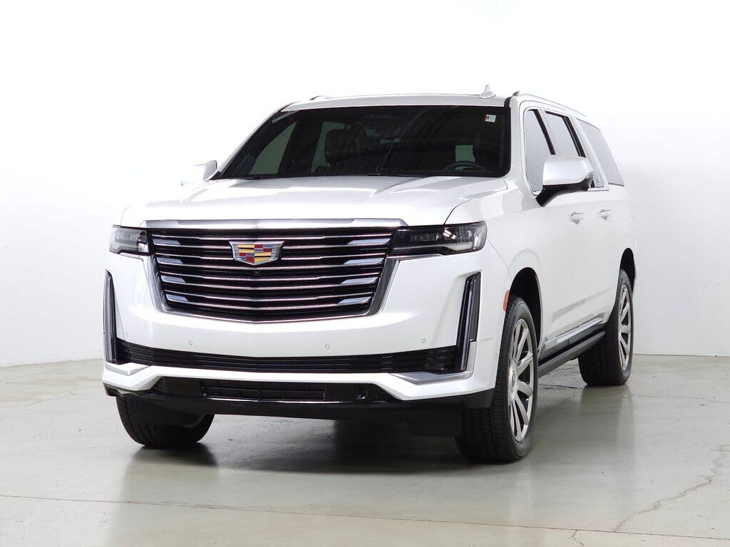Explore the 2024 Cadillac Escalade ESV Luxury SUV