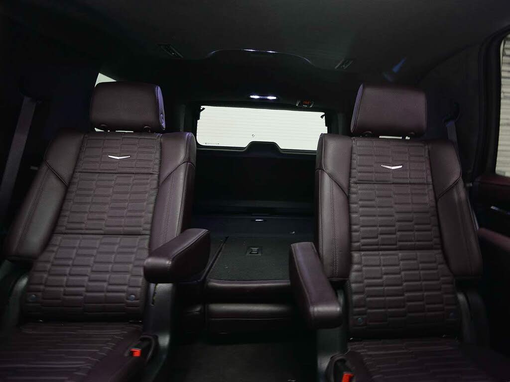 2023 Escalade 4WD Luxury SUV with Bold Power