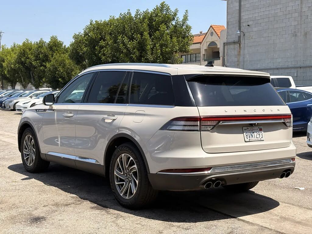 2021 Lincoln Aviator Standard