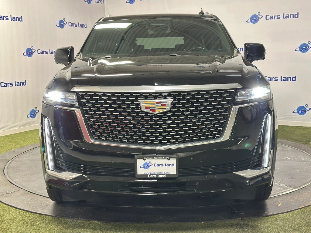 Luxury 2023 Cadillac Escalade ESV – Diesel Power SUV