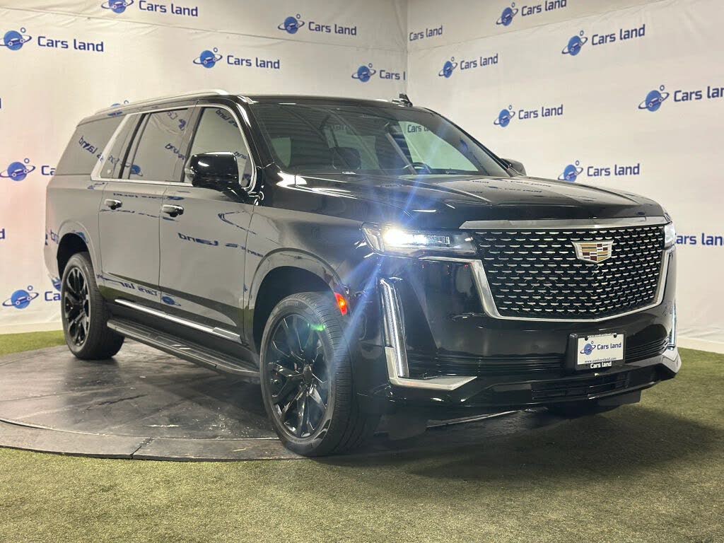 Luxury 2023 Cadillac Escalade ESV – Diesel Power SUV