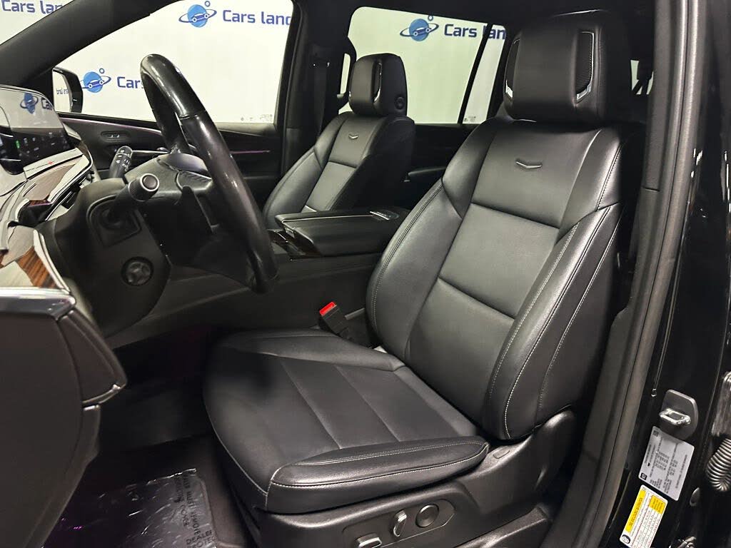 Luxury 2023 Cadillac Escalade ESV – Diesel Power SUV