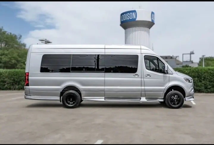 2023 Mercedes Benz Sprinter