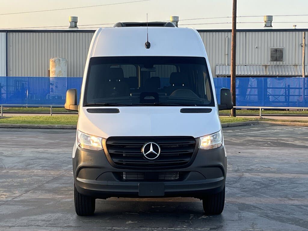 Premium 2025 Mercedes-Benz Sprinter 144 Passenger Van