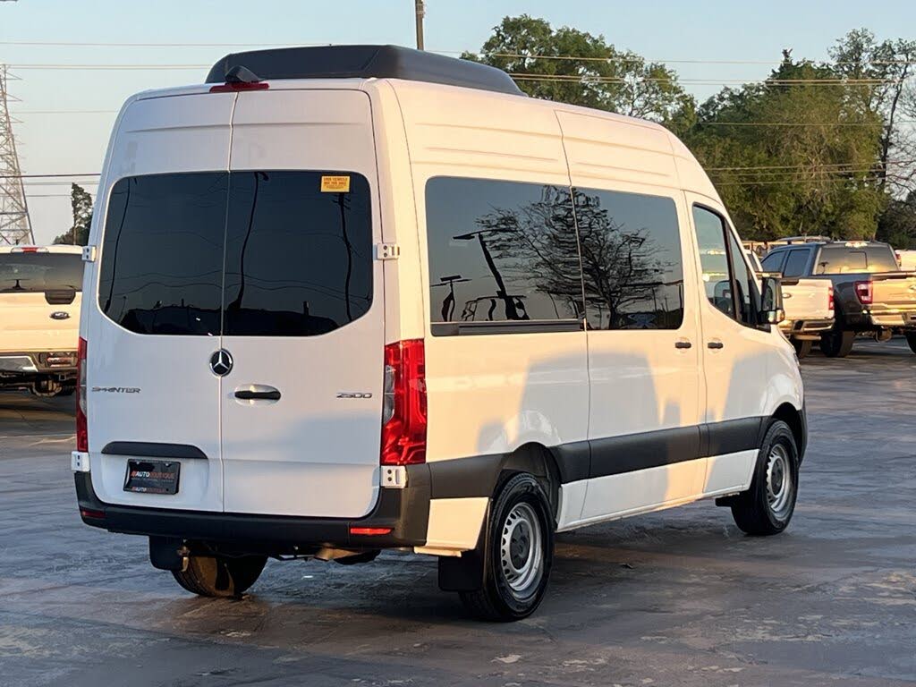 Premium 2025 Mercedes-Benz Sprinter 144 Passenger Van