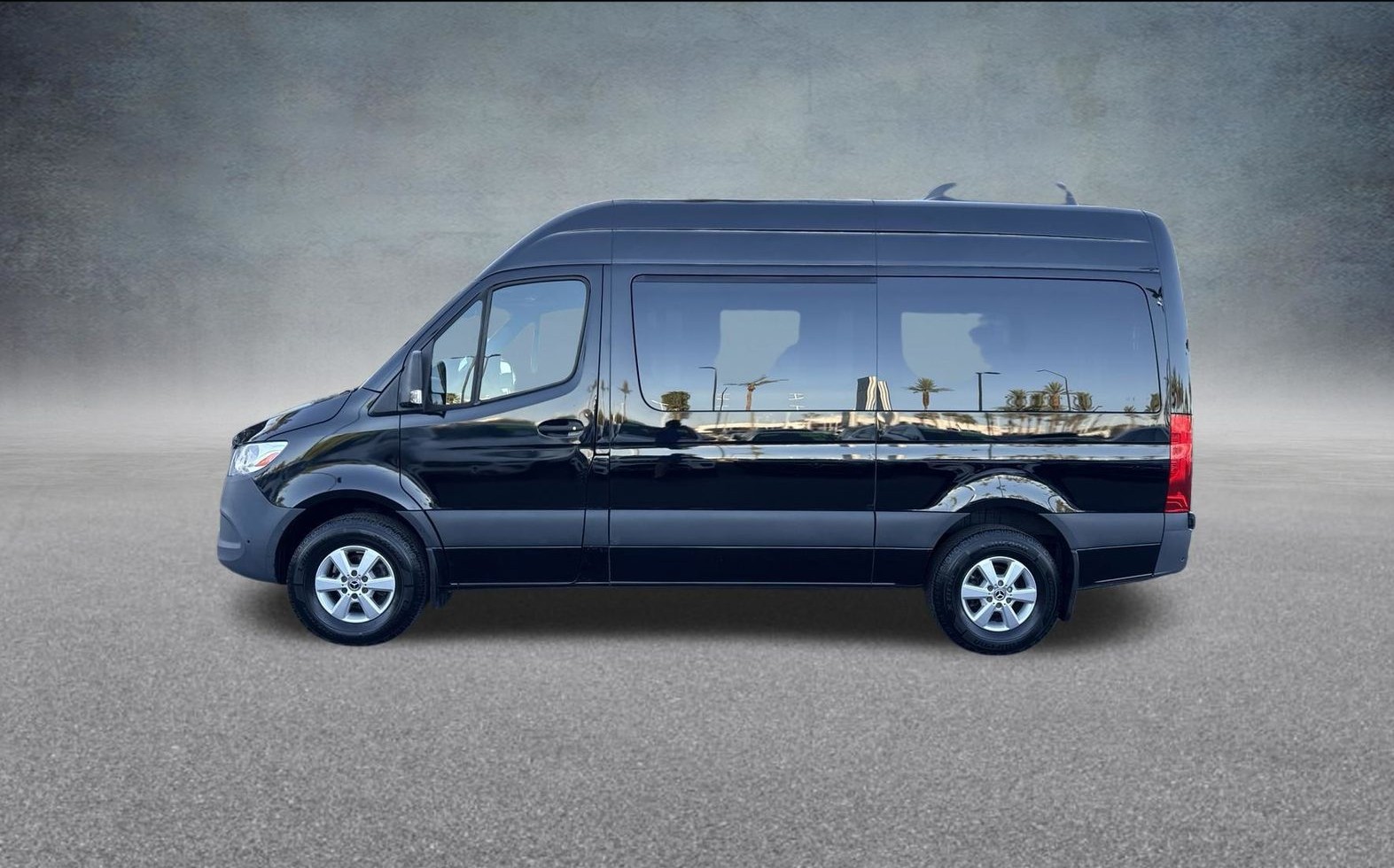 2023 Mercedes-Benz Sprinter 2500 144 Passenger Van