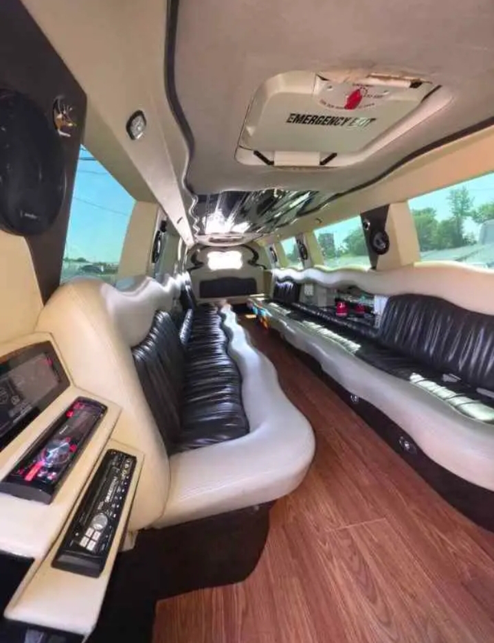 2007 Cadillac Escalade ESV Limousine