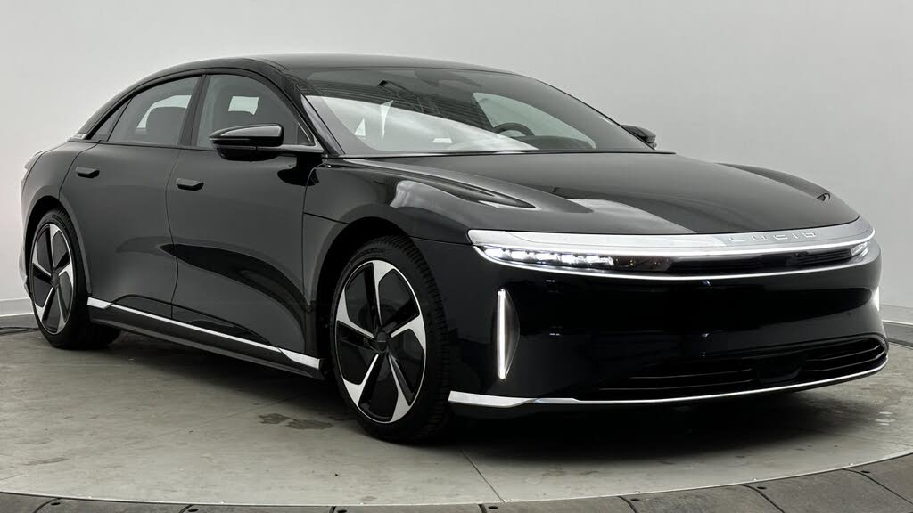 Explore the 2024 Lucid Air Touring AWD
