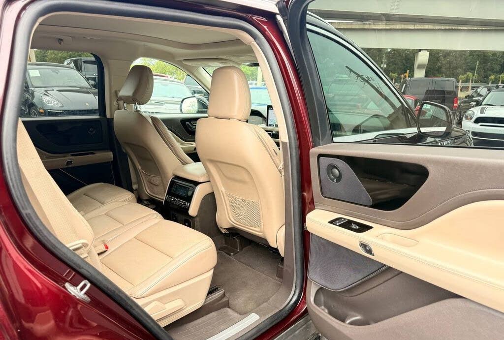 2021 Lincoln Aviator Reserve AWD