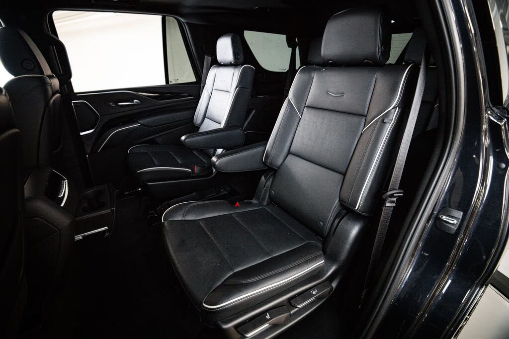 2023 Cadillac Escalade Sport 4WD Luxury SUV