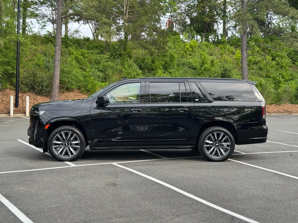 2023 Cadillac Escalade ESV Sport 4WD SUV