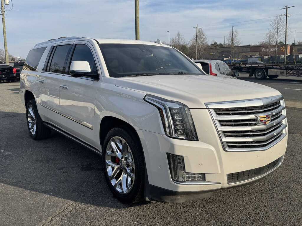 Spacious 2018 Escalade ESV Platinum SUV