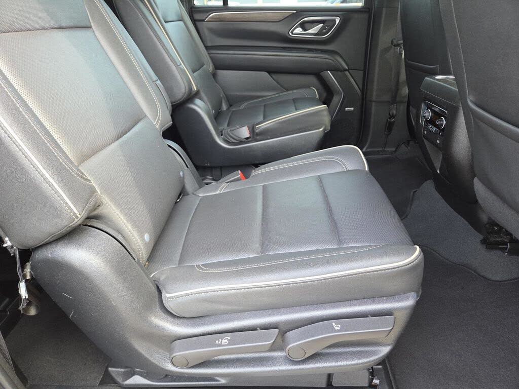 2023 Chevrolet Suburban Premier V8 SUV