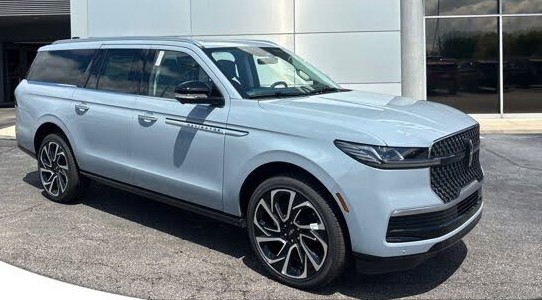 2026 Lincoln Navigator L Reserve SUV
