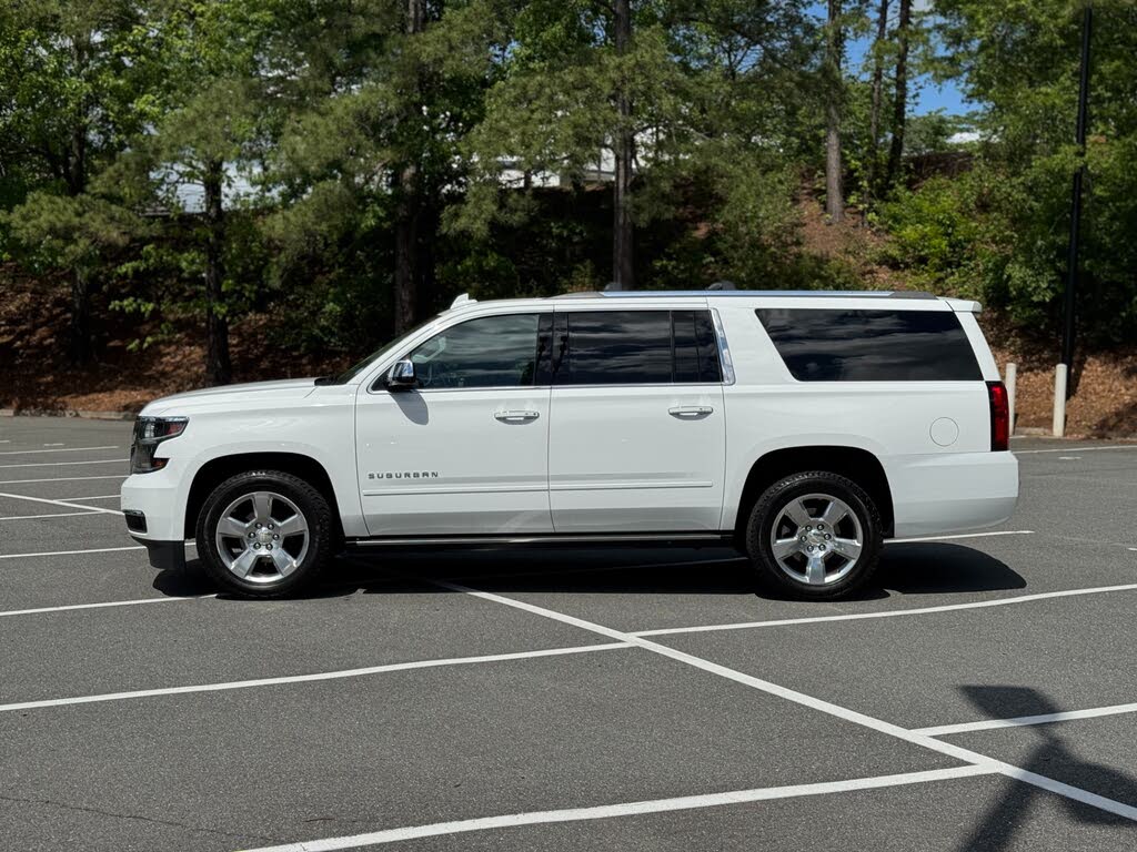 2020 Chevrolet Suburban – Powerful V8 Performance SUV