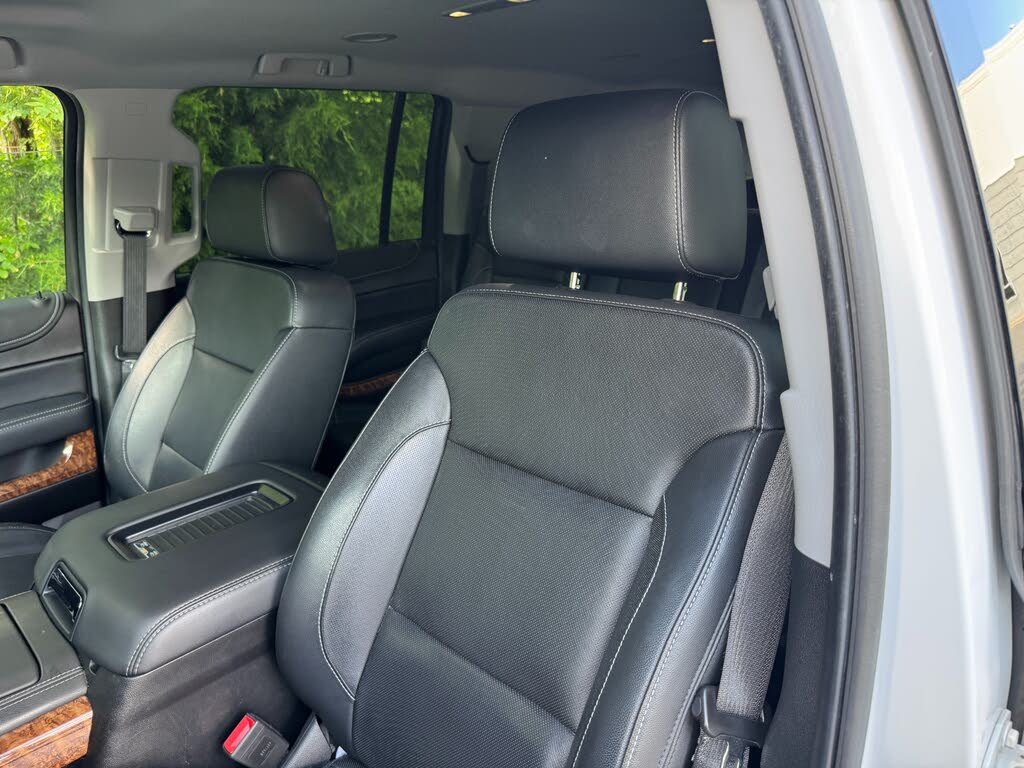 2020 Chevrolet Suburban – Powerful V8 Performance SUV