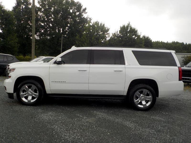 2019 Chevrolet Suburban 5.3L V8 Full-Size SUV