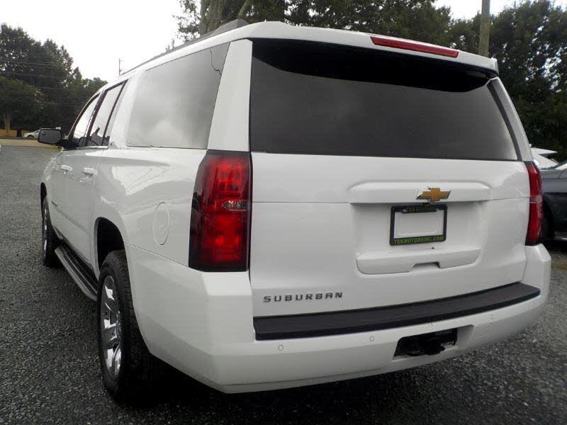2019 Chevrolet Suburban 5.3L V8 Full-Size SUV