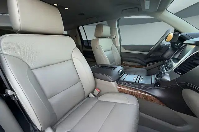 Luxury 2020 Chevrolet Suburban Premier Full-Size SUV