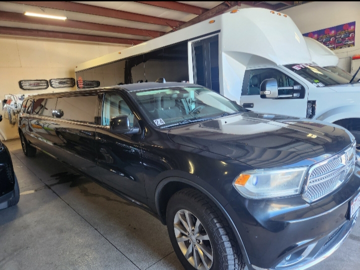 2016 Dodge Durango Limousine
