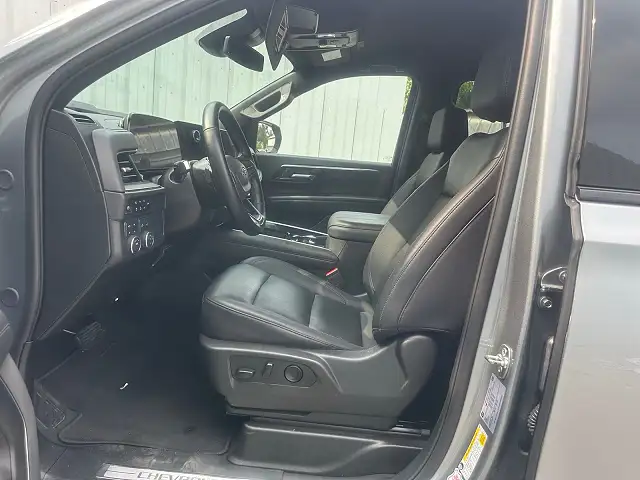 2025 Chevrolet Suburban Z71 4WD Premium SUV