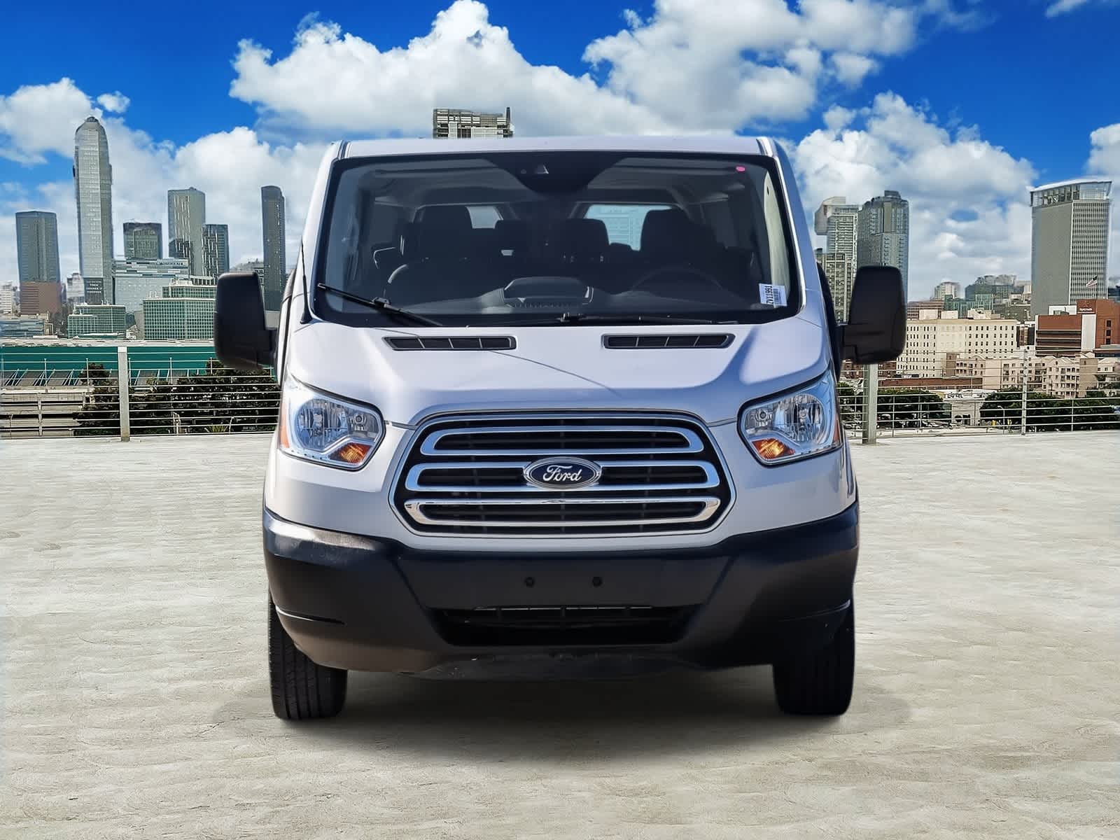 2019 Ford Transit Passenger 350 XLT Low Roof LWB RWD Van