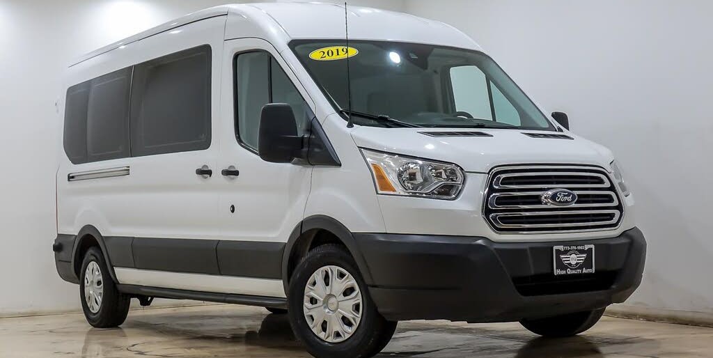 Spacious 2019 Ford Transit Passenger Van with Medium Roof Design