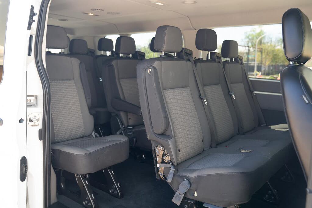 2023 Ford Transit Passenger Low Roof LB RWD