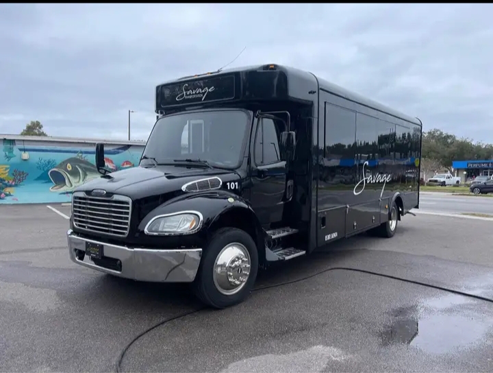2016 Freightliner M3 Party Bus