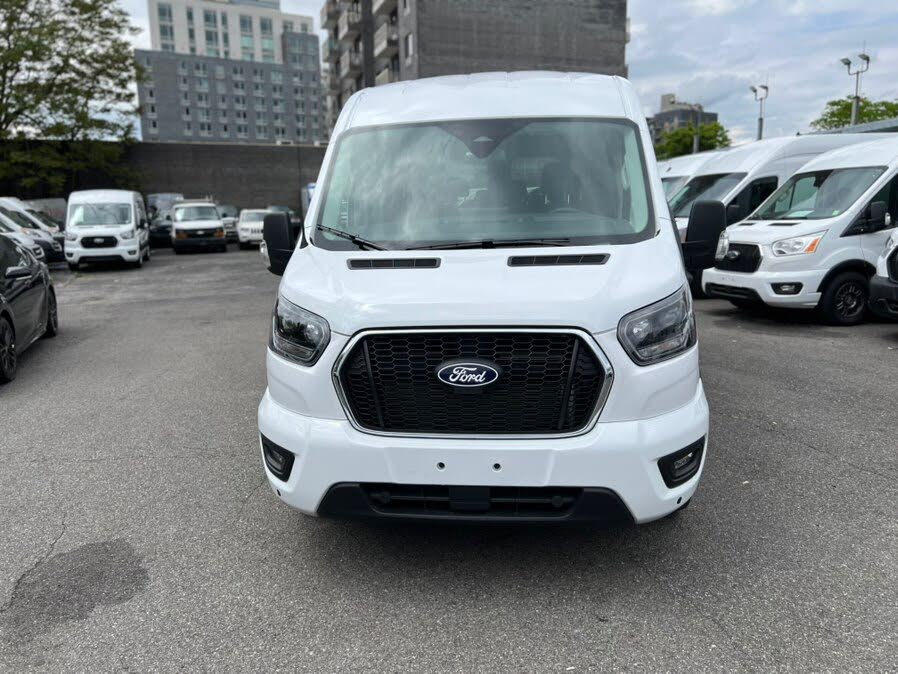2026 Ford Transit Passenger XLT Medium Roof Van