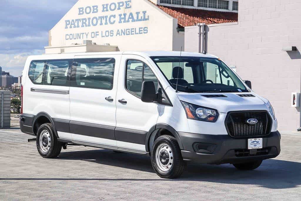 2023 Ford Transit Passenger XL with 3.5L V6 Engine
