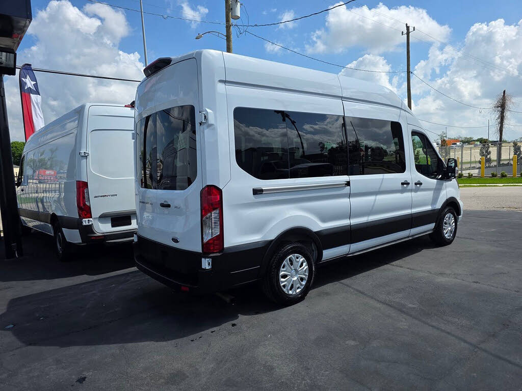 Premium High Roof 2025 Ford Transit Passenger Van